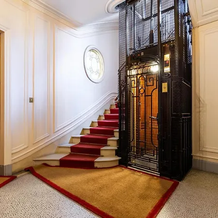 Charme Parisien Pres De L'arc De Triomphe - 183 M² Apartment *
